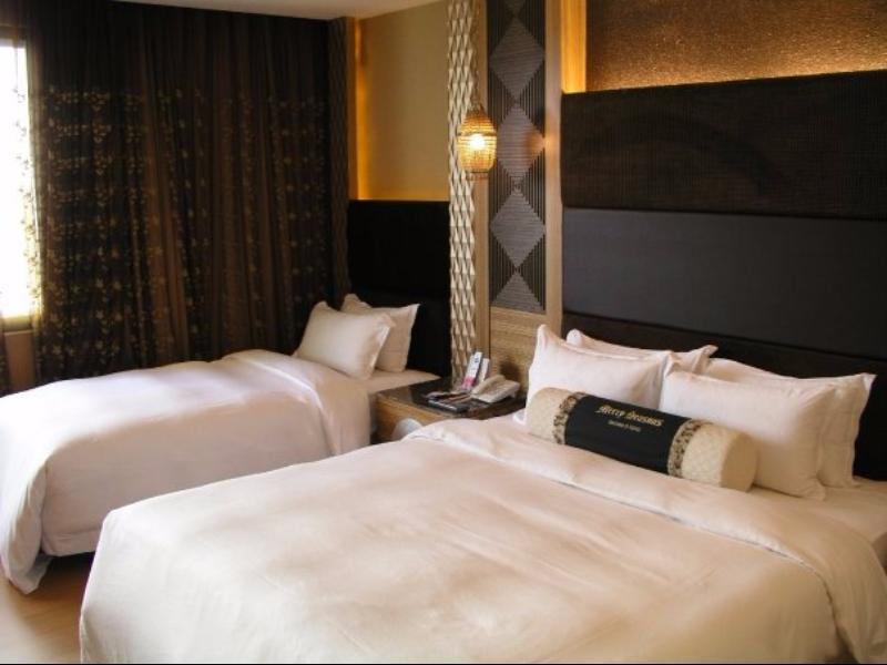 R7 Hotel Kaohsiung Eksteriør billede