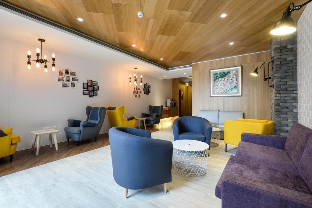 R7 Hotel Kaohsiung Eksteriør billede
