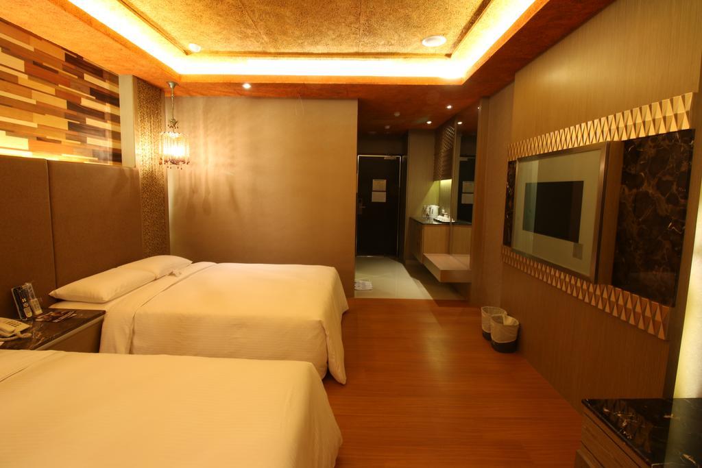 R7 Hotel Kaohsiung Eksteriør billede