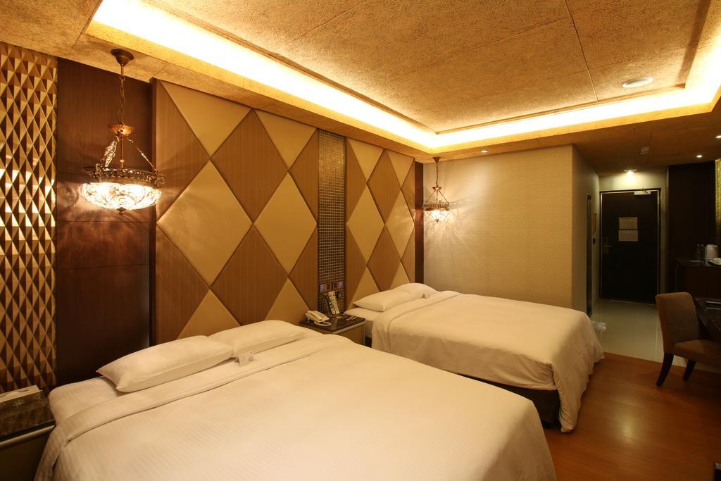R7 Hotel Kaohsiung Eksteriør billede